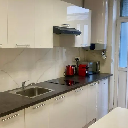 Appartamento Modern In Gentilly